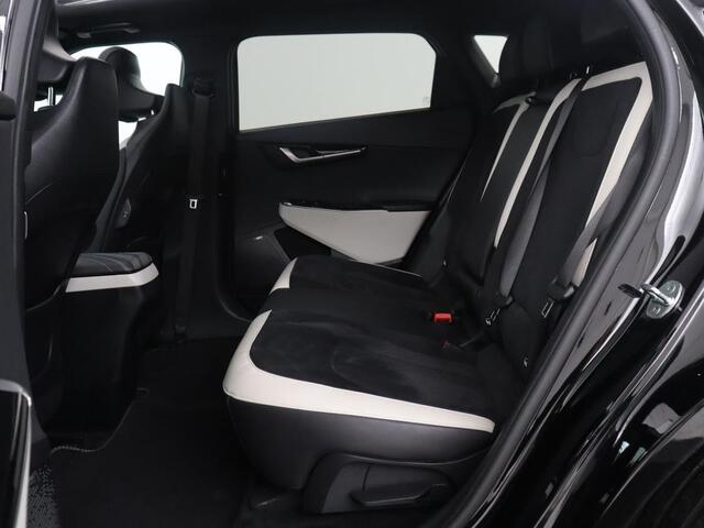 KIA EV6 GT-Line 77.4 kWh | SOH 95% | Trekhaak | Panoramadak | Head up | Adaptive cruise | 360 camera | Stoelventilatie | Stuur/stoel verwarming | Memory | Meridian Sound | Carplay |