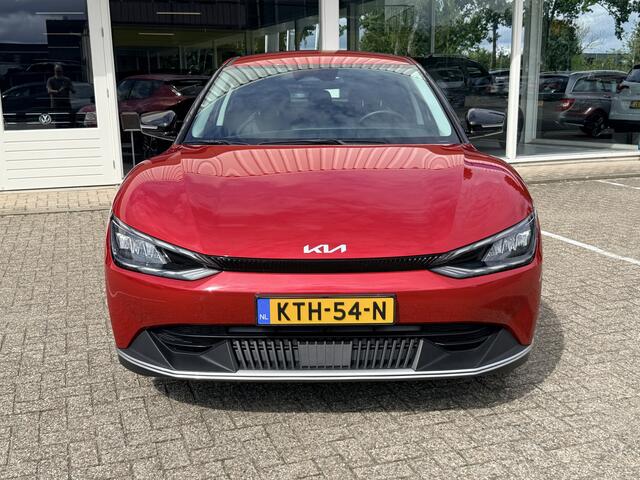 KIA EV6 77.4 kWh | Afn. Trekhaak | SOH 100% | Half Leder | Adapt. Cruise | Stoel- en stuurverwarming | Apple/Android