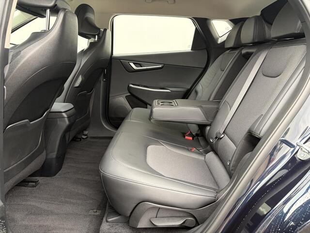 KIA EV6 Edition 77.4 kWh / SOH 100% / Fabrieksgarantie tot 05-2032 / 1.600 kg trekgewicht / Android Auto & Apple Carplay / Navigatie / Cruise Control Adaptief / Climate Control / DAB / Draadloze Telefoonlader / Camera / Parkeerassistent / 19" Lichtmetalen Wielen / Keyless entry & start /