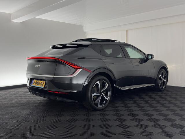 KIA EV6 Plus Advanced 77.4 kWh [3-Fase-11kW] {SoH-93%} (INCL.BTW) Aut. *PANO | LEATHER | ADAPTIVE-CRUISE | DIGI-COCKPIT | MERIDIAN-AUDIO | MEMORY-PACK | FULL-LED | KEYLESS | CAMERA | DAB | BLIND-SPOT | NAVI-FULLMAP | PRIVACY-GLASS | AMBIENT-L