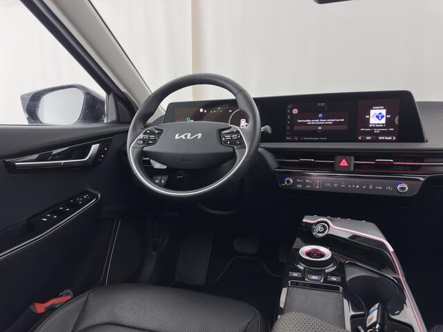 KIA EV6 Plus Advanced 77.4 kWh [3-Fase-11kW] {SoH-93%} (INCL.BTW) Aut. *PANO | LEATHER | ADAPTIVE-CRUISE | DIGI-COCKPIT | MERIDIAN-AUDIO | MEMORY-PACK | FULL-LED | KEYLESS | CAMERA | DAB | BLIND-SPOT | NAVI-FULLMAP | PRIVACY-GLASS | AMBIENT-L