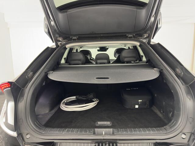 KIA EV6 Plus Advanced 77.4 kWh [3-Fase-11kW] {SoH-93%} (INCL.BTW) Aut. *PANO | LEATHER | ADAPTIVE-CRUISE | DIGI-COCKPIT | MERIDIAN-AUDIO | MEMORY-PACK | FULL-LED | KEYLESS | CAMERA | DAB | BLIND-SPOT | NAVI-FULLMAP | PRIVACY-GLASS | AMBIENT-L