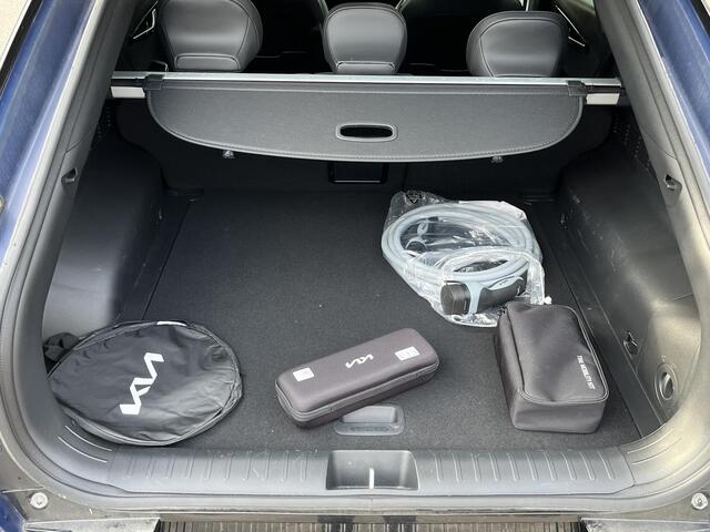 KIA EV6 Light 77.4 kWh SOH 100% | 3.000KM UNIEKE KM-STAND | KIA DEALER ONDERHOUDEN | 1E EIGENAAR | LEDEREN BEKLEDING | CAMERA | ADAPTIVE CRUISE | KIA GARANTIE TOT 10-2030 | BTW VERREKENBAAR