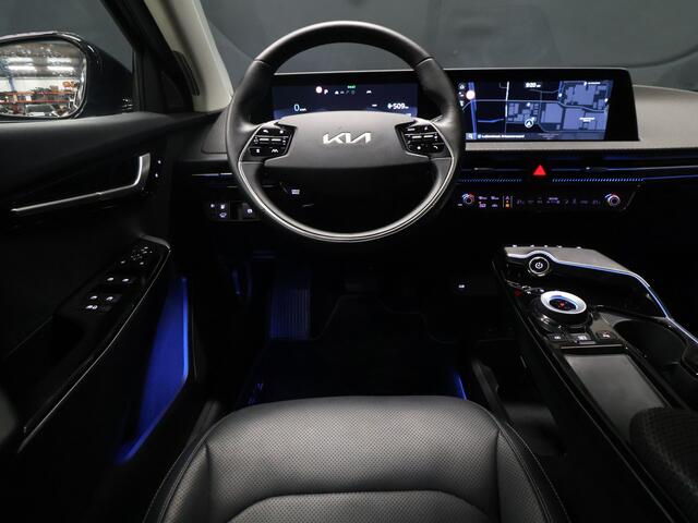 KIA EV6 Plus 77.4 kWh [SOH 100%, MEMORY SEATS, APPLE CARPLAY, ANDROID AUTO, MERIDIAN SURROUND, SFEERVERLICHTING, STUURVERWARMING, STOELVERWARMING V+A, STOELVENTILATIE, ADAPTIVE CRUISE, CAMERA, CLIMATE, NIEUWSTAAT]