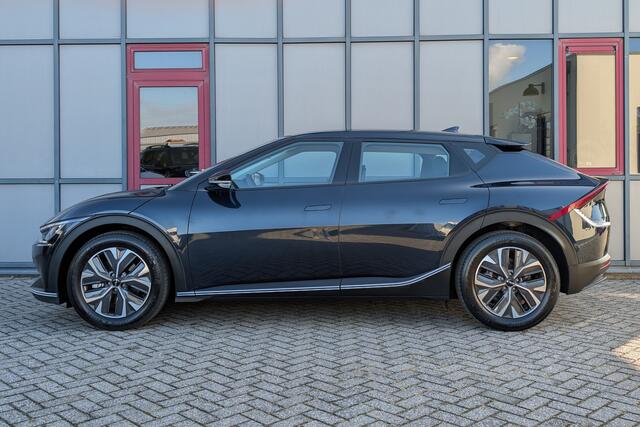 KIA EV6 Light 58kWh SOH 99% Apple CarPlay / Android Auto