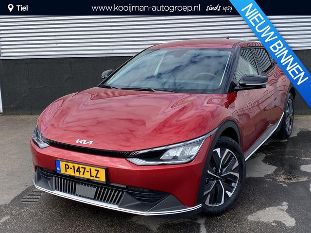 KIA EV6 Air 58 kWh Navigatie, dodehoekdetectie, stoel- & stuurverwarming, Apple CarPlay/Android Auto, parkeersensoren rondom