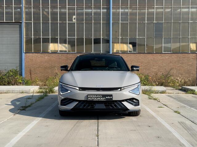 KIA EV6 GT-Line 84 kWh Panoramadak Nu €5.095,- voordeel! Nu tijdelijk extra scherp geprijsd! Incl. metallic lak ! Informeer naar de actievoorwaarden !