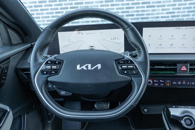 KIA EV6 GT-Line 77.4 kWh | Warmtepomp | Panoramadak | Head-up Display | 360 Graden Camera | Keyless Entry | Elektrische Achterklep | Elektrisch Verstelbare Voorstoelen | Stoelventilatie | Stoelverwarming voor en achter | Navigatie | Apple Carplay | Android Auto