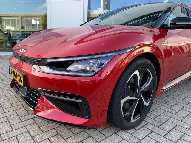 KIA EV6 GT-Line AWD 77.4 kWh All Wheel Drive 326PK | Navi | Adapt. Cruise | Schuif-/kanteldak | Stoel-/stuurverwarming