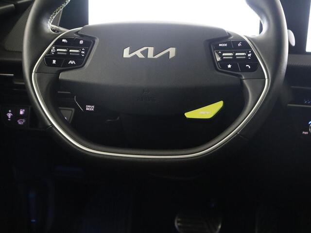 KIA EV6 GT AWD 77.4 kWh | SOH 98.1% | Panoramadak | Alcantara Seats | Head-up | Meridian Surround | Sfeerverlichting | Adaptive cruise | 360 camera | Stuur/stoel verwarming |