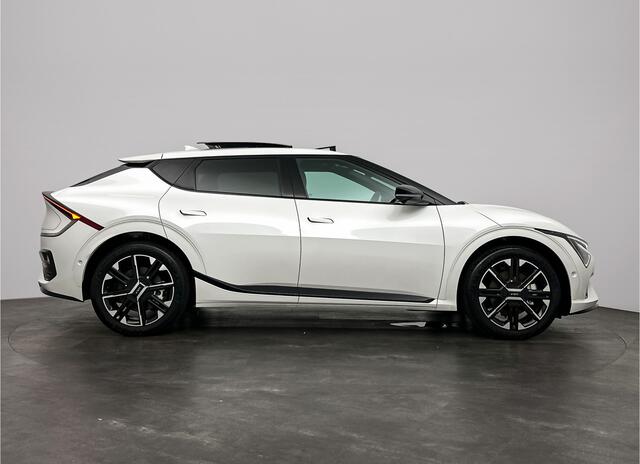 KIA EV6 GT-Line 84 kWh | schuif kantel dak | stoel verwarming en koeling