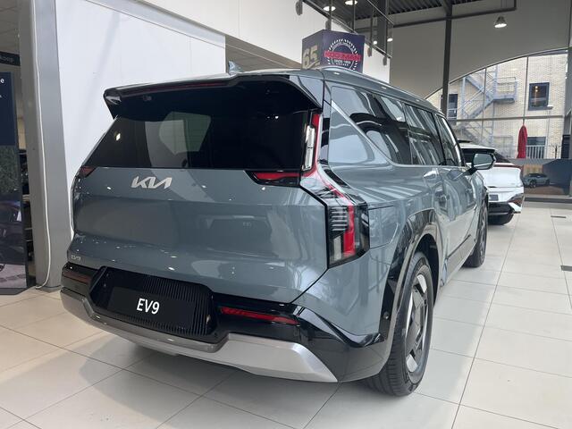 KIA EV9 Plus 99.8 kWh SCHUIFKANTELDAK|PANORAMADAK|7 ZITS