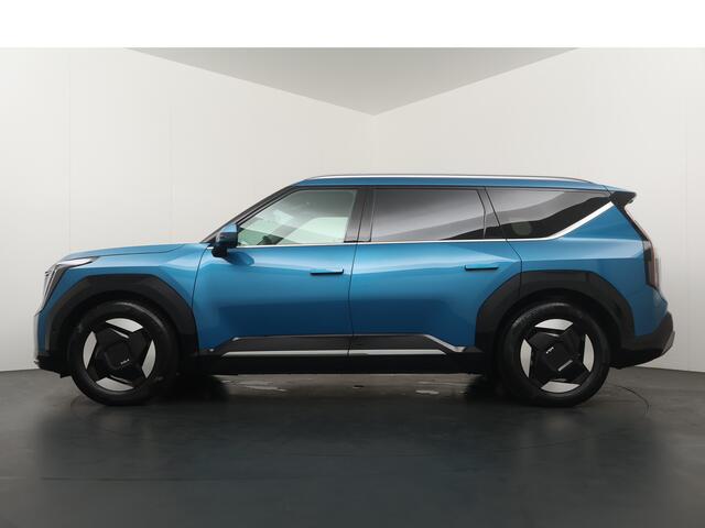 KIA EV9 Launch Edition 99.8 kWh - Trekhaak - Adaptief Cruise Control - LED Verlichting - 7 Zitplaatsen - Massage stoelen - Fabrieksgarantie tot en met 29-05-2031