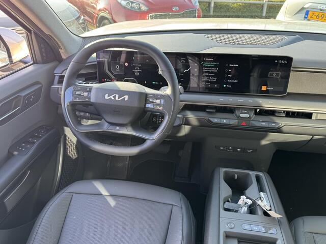 KIA EV9 First Edition 76.1 kWh Demo-auto ! | Kmstand kan iets varieeren | Informeer altijd even of de auto aanwezig is ...