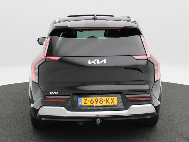 KIA EV9 Plus 99.8 kWh 276 Pk 7-Persoons | Trekhaak | 360° Camera | Panoramadak | Stoelverwarming & Ventilatie | Meridian Audio | 19 Inch | 62.869 Km !!