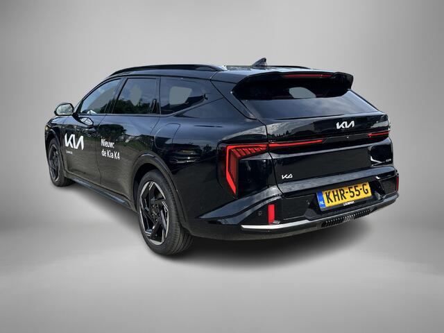 KIA K K4 Sportswagon 1.0 T-GDi MHEV GT-Line Launch Edition Poetsen en fotograferen