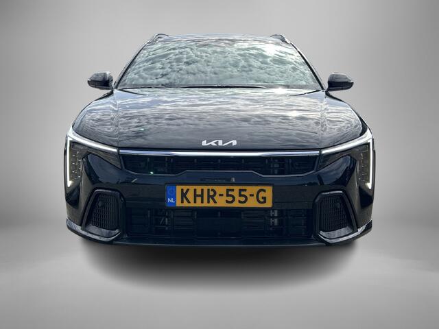 KIA K K4 Sportswagon 1.0 T-GDi MHEV GT-Line Launch Edition Poetsen en fotograferen