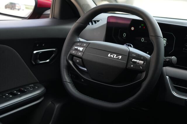 KIA K K4 Sportswagon 1.6 T-GDi MHEV GT-Line Launch Edition | 150PK | Navi | Stoelverwarming | Camera | ACC | Kia K4 Sportswagon GT-Line 150 PK Mild Hybrid met 1.6 viercilinder, navigatie, stoelverwarming, achteruitrijcamera, adaptieve cruise control, keyless entry, Apple CarPlay/Android Auto, draadl