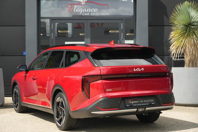 KIA K K4 Sportswagon 1.6 T-GDi MHEV GT-Line Launch Edition | 150PK | Navi | Stoelverwarming | Camera | ACC | Kia K4 Sportswagon GT-Line 150 PK Mild Hybrid met 1.6 viercilinder, navigatie, stoelverwarming, achteruitrijcamera, adaptieve cruise control, keyless entry, Apple CarPlay/Android Auto, draadl