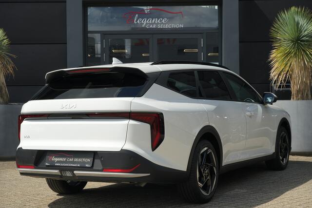 KIA K K4 Sportswagon 1.6 T-GDi MHEV GT-Line Launch Edition | 150PK | Navi | Stoelverwarming | Camera | ACC | Kia K4 Sportswagon GT-Line 150 PK Mild Hybrid met 1.6 viercilinder, navigatie, stoelverwarming, achteruitrijcamera, adaptieve cruise control, keyless entry, Apple CarPlay/Android Auto, draadl