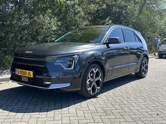 KIA Niro 1.6 GDi Hybrid ExecutiveLine Meest Luxe uitvoering Schuifdak Trekhaak info: M. Safari 0492588976