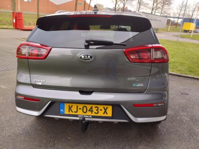 KIA Niro 1.6 GDi Hybrid Business