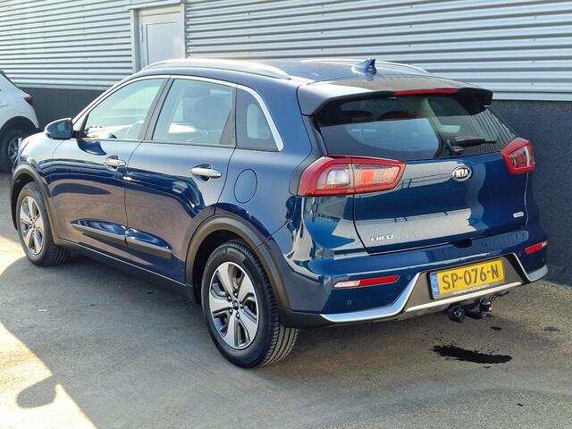 KIA Niro 1.6 GDi Hybrid DynamicLine Trekhaak, Navigatie, 1e eign. Dealeronderhouden, Acheruitrijcamera, Cruise control, Climate control