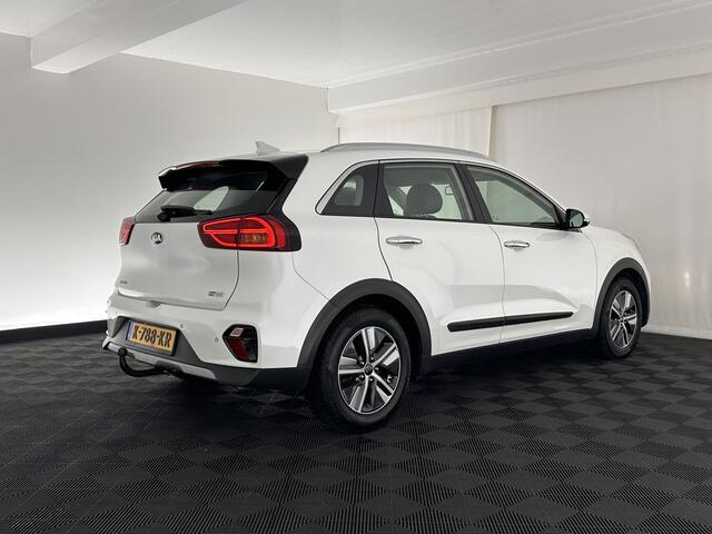 KIA Niro 1.6 GDi Hybrid DynamicLine (INCL-BTW) Aut. *NAVI-FULLMAP | KEYLESS | ADAPTIVE-CRUISE | 1/2-LEATHER | CAMERA | ECC | PDC | LANE-ASSIST | COMFORT-SEATS | SHIFT-PADDLES | TOWBAR | 16"ALU*