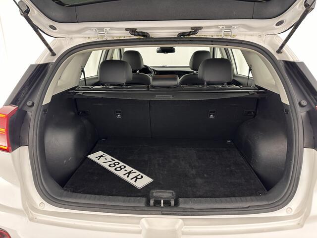 KIA Niro 1.6 GDi Hybrid DynamicLine (INCL-BTW) Aut. *NAVI-FULLMAP | KEYLESS | ADAPTIVE-CRUISE | 1/2-LEATHER | CAMERA | ECC | PDC | LANE-ASSIST | COMFORT-SEATS | SHIFT-PADDLES | TOWBAR | 16"ALU*