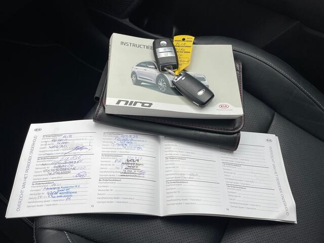 KIA Niro 1.6 GDi Hybrid BusinessLine Navigatie, Climate Control, Leder, Trekhaak, Adatptive Cruisecontrol, Stoel/Stuurverwarming
