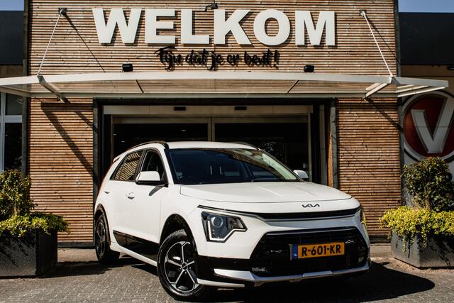 KIA Niro 1.6 GDi Hybrid DynamicLine Trekhaak/ Nieuw model!/ Camera/ Half leer/ Carplay/ Navigatie/ Adapt. cruise/ 16" Lmv