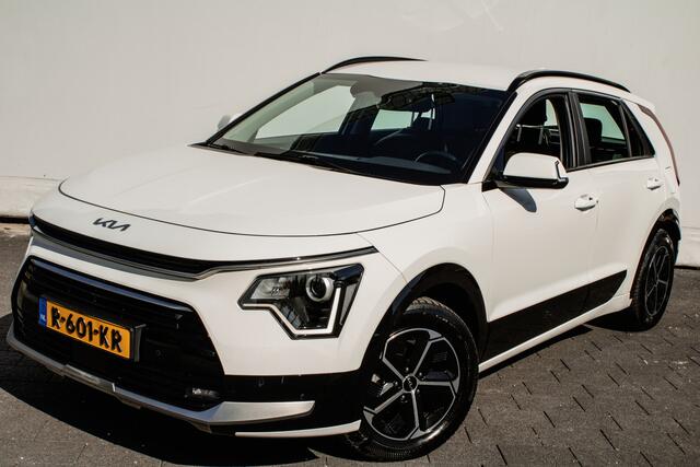 KIA Niro 1.6 GDi Hybrid DynamicLine Trekhaak/ Nieuw model!/ Camera/ Half leer/ Carplay/ Navigatie/ Adapt. cruise/ 16" Lmv