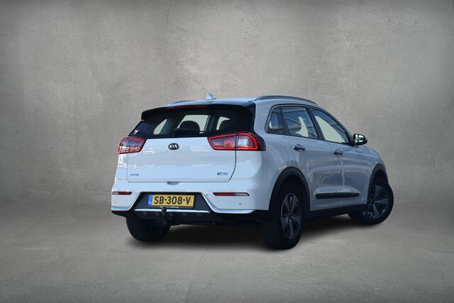 KIA Niro 1.6 GDi Hybrid DynamicLine | Trekhaak | Apple CarPlay | Half Leer | Camera