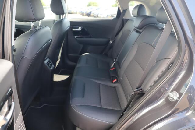 KIA Niro 1.6 GDi Hybrid DynamicLine Automaat Half Leder Navigatie Camera Adaptive Cruise Clima Carplay Android