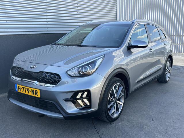 KIA Niro 1.6 GDi Hybrid DynamicPlusLine Navigatie, Stoel- & Stuurwielverwarming, 18" LMV, Smart Key, Lichtmetalen velgen, Achteruitrijcamera, Parkeersensoren voor + achter, complete historie