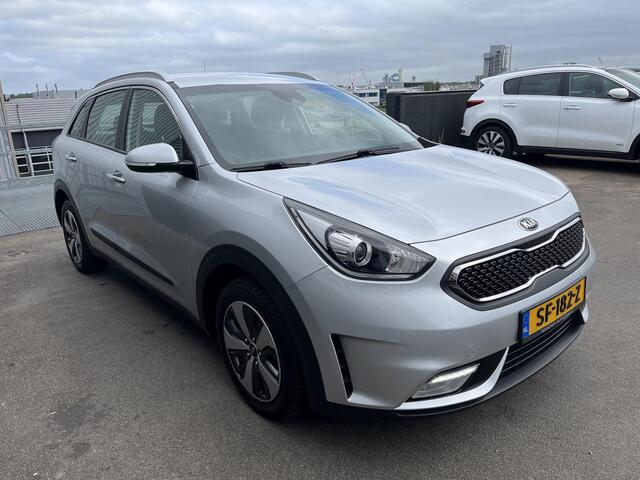 KIA Niro 1.6 GDi Hybrid DynamicLine Volledig dealeronderhouden, Navigatie, Achteruitrijcamera, Climate control, Cruise control