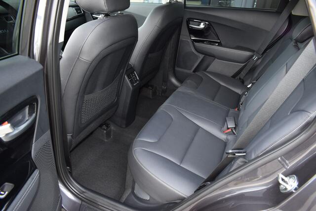KIA Niro 1.6i-16V Hybrid BusinessLine DCT6/Autom. Cruise Control Adaptief | Navigatie | Camera | Leder | Stoelverwarming | Trekhaak | Tot 10Jr. Kia-Garantie |
