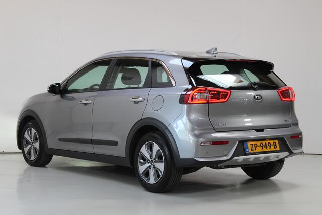 KIA Niro 1.6 GDi Hybrid DynamicLine | Camera | Dab | Carplay