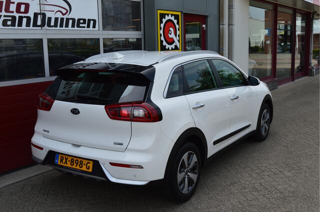 KIA Niro 1.6 GDi Hybrid 141 PK DCT6 DynamicLine O.a: Navi, Clima, Camera, PDC, Carplay, Rijklaar, Etc. All-in prijs!