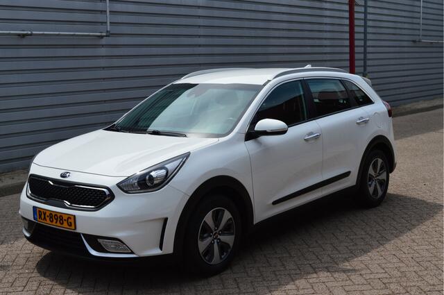 KIA Niro 1.6 GDi Hybrid 141 PK DCT6 DynamicLine O.a: Navi, Clima, Camera, PDC, Carplay, Rijklaar, Etc. All-in prijs!