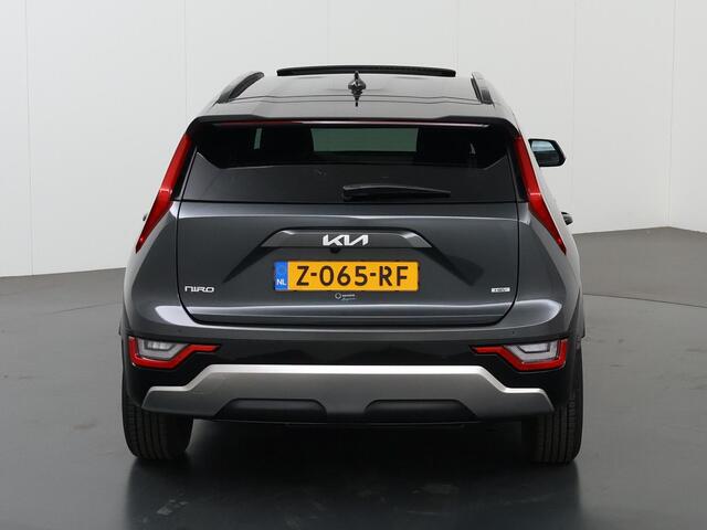 KIA Niro 1.6 GDi Hybrid DynamicPlusLine | Panoramadak | Stoel/Stuurwielverwarming | Head-Up Display | Dodehoek detectie |