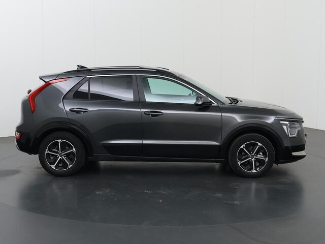 KIA Niro 1.6 GDi Hybrid DynamicPlusLine | Panoramadak | Stoel/Stuurwielverwarming | Head-Up Display | Dodehoek detectie |