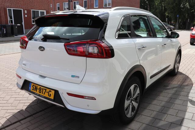 KIA Niro 1.6 GDi Hybrid DynamicLine automaat. Navigatie, dealeronderhouden, Nederlandse auto