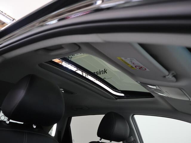 KIA Niro 1.6 GDi Hybrid ExecutiveLine | Panoramadak | Lederen Bekleding | JBL Audio | Dodehoekdetectie | Stoel/Stuurwielverwarming | Stoelventilatie | Elektrisch bedienbare bestuurdersstoel met geheugenfunctie