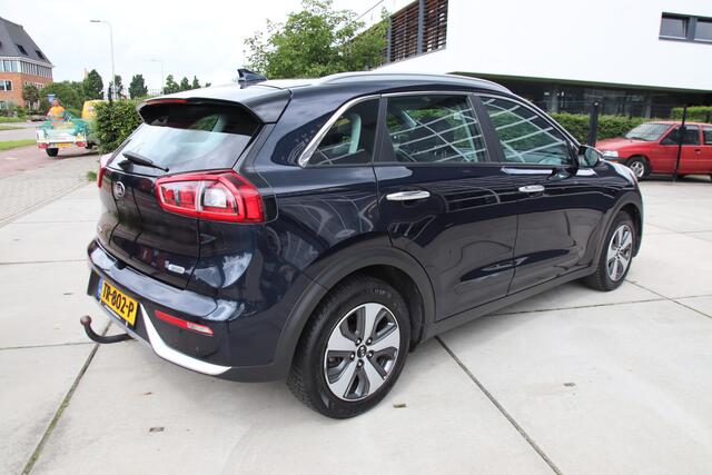 KIA Niro 1.6 GDi Hybrid DynamicLine Navi-Camera-Carplay, Trekhaak, 1e eig WINTERSALE!