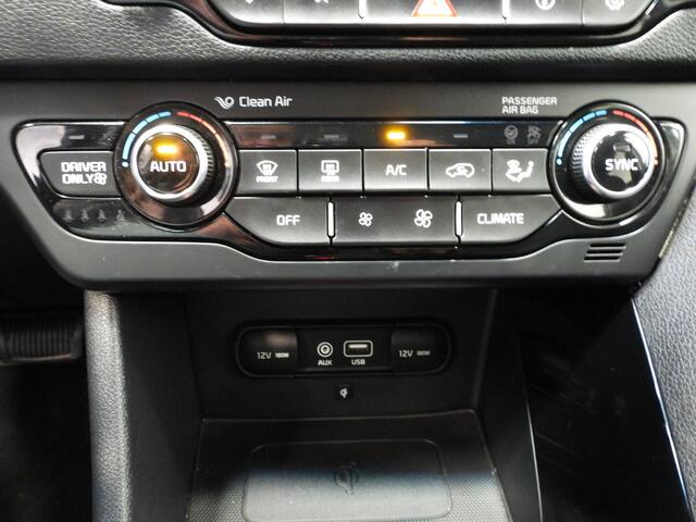 KIA Niro 1.6 GDi Hybrid ExecutiveLine LEER/TREKHAAK/XENON/JBL/18"LMV!