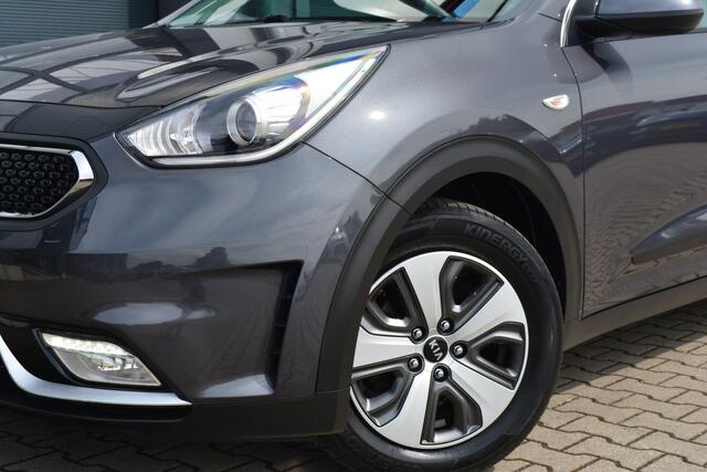 KIA Niro 1.6 GDi Hybrid First Edition | Camera | DAB | Carplay |