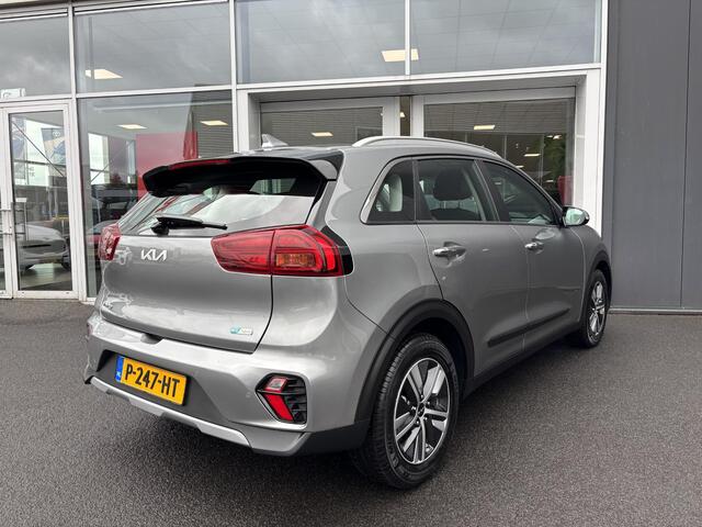 KIA Niro 1.6 GDi Hybrid DynamicLine Navigatie | Climate controle | Cruise controle | Achteruitrijcamera | Parkeer sensoren achter