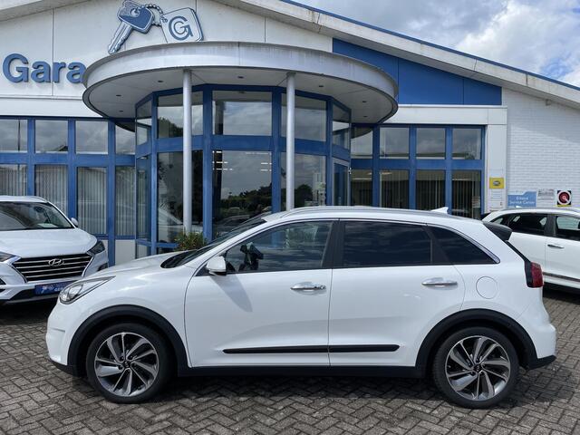 KIA Niro 1.6 GDi Hybrid ExecutiveLine | Lederen bekleding, Elektrische best. stoel met geheugen, Stoel ventilatie en verwarming, Navigatie, Trekhaak, Dodehoek sensoren
