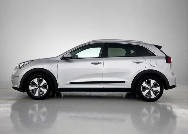KIA Niro 1.6 GDi Hybrid DynamicLine Limited Op afspraak beschikbaar, interesse in deze mooie auto? Neem vooraf contact op met Kia Breda!
